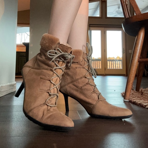 Colin Stuart Stiletto Boots - Picture 3 of 7